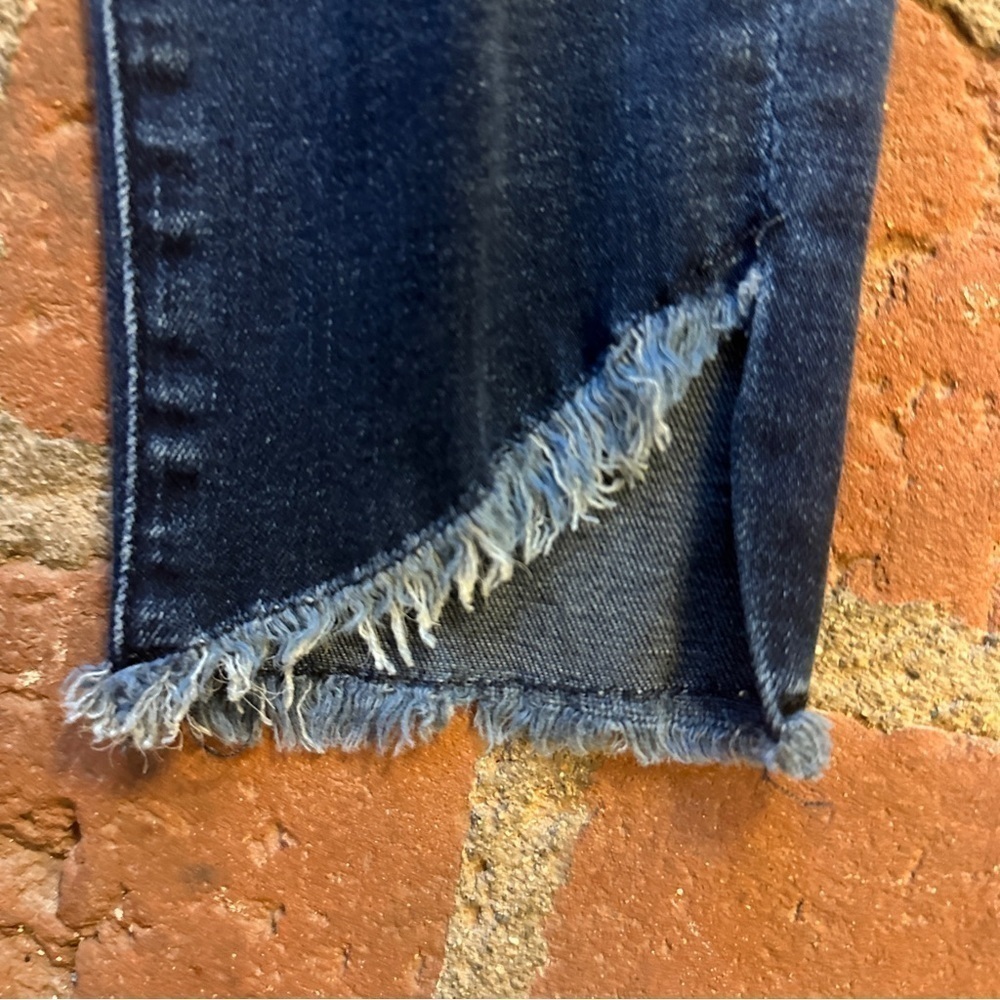 7 For All Mankind Womens Gwenevere High Waist Ankle Skinny Jean size 26 frayed - Picture 8 of 16